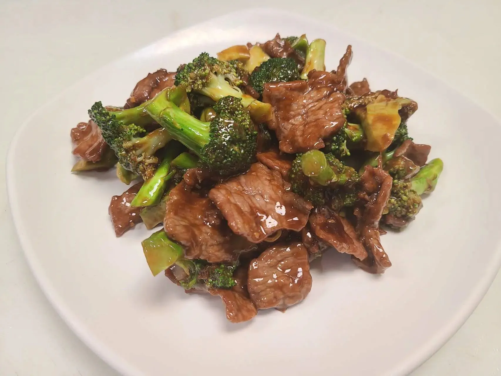 Stir‑fried beef with broccoli in thick sauce at 1st Dumpling N Noodle, a Chinese Restaurant in CA